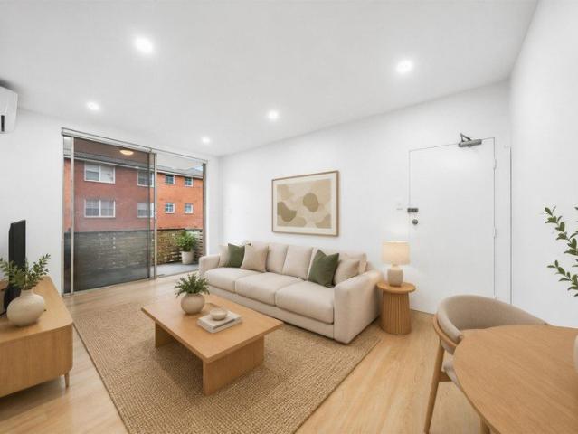 Fully Renovated Full Brick Apartment in a Prime Location