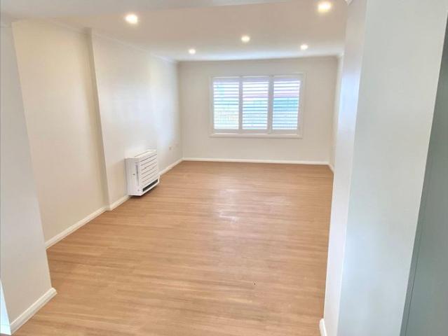 Fully renovated house. Great location, great neighbours and peacefull private area