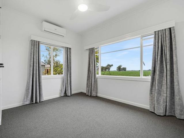 FULLY RENOVATED HOME – COUNTRY LIFESTYLE
