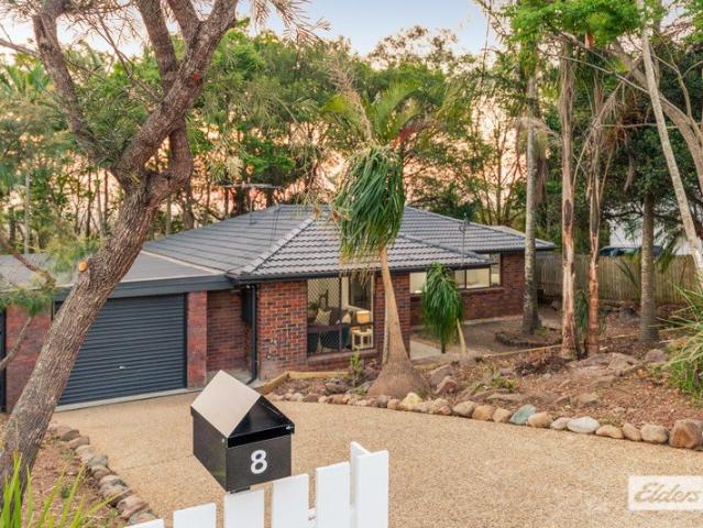 FULLY RENOVATED HOME IN A STUNNING SETTING!