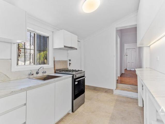 Fully Renovated Inner City Terrace in the Heart of Chippendale