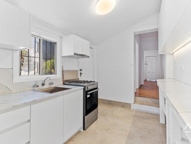 Fully Renovated Inner City Terrace in the Heart of Chippendale