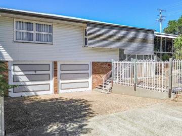 FULLY RENOVATED INSIDE HIDDEN SURPRISE PACKAGE WITH SPACE, STYLE & COMFORT