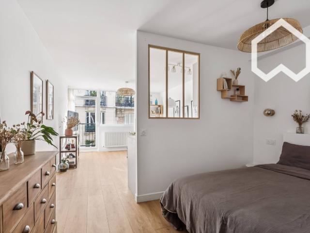 Fully renovated one bedroom apartment – Latin Quarter / Mouffetard, Paris Amsterdam Apartments for Rent