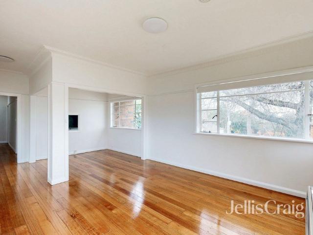Fully Renovated One Bedroom Haven with Two Outdoor Areas