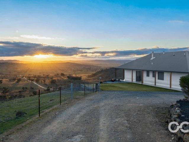 Fully Renovated Off Grid Retreat with Spectacular Rural Views