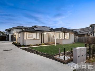 Fully Renovated, Spacious & Ready to Enjoy