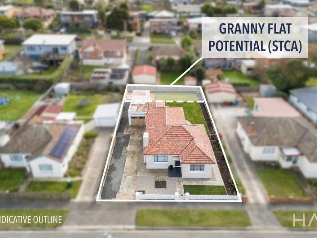 Fully Renovated, Spacious & Ready to Enjoy with Granny flat potential! Plans for strata unit upon request
