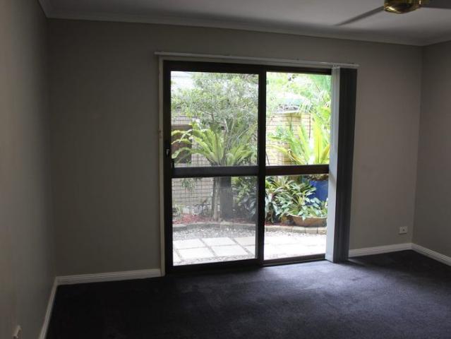 Fully Renovated Stunning 3 Bedroom villa in highly sort after Edge Hill with a Pool