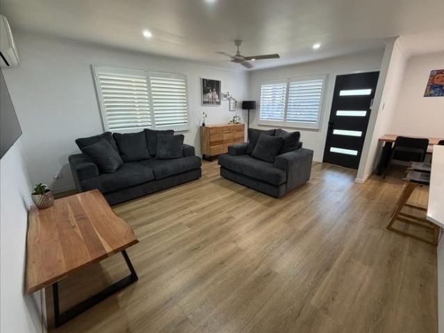 FULLY RENOVATED – PREMIUM MODERN HOME | $800 PW