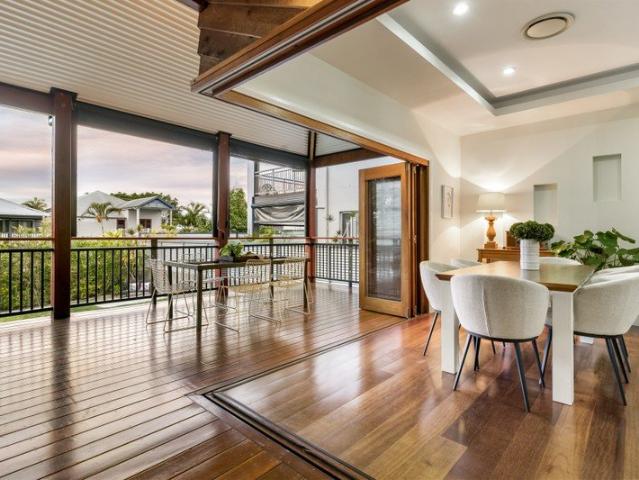 Fully Renovated Queenslander on 607m2 with pool
