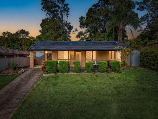 Fully Renovated & Ready To Enjoy 21 Mandarin Court, Nerang