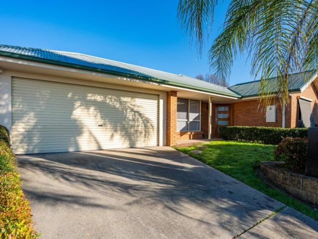 Fully renovated, ready to move in, family home