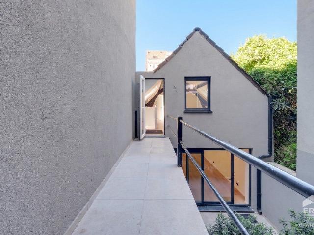 Fully renovated rear house of 100 m²
