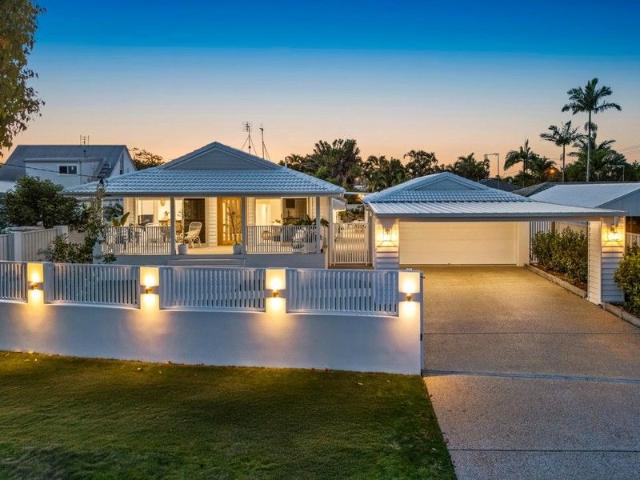 FULLY RENOVATED WURTULLA HOME WITH CLASS AND STYLE
