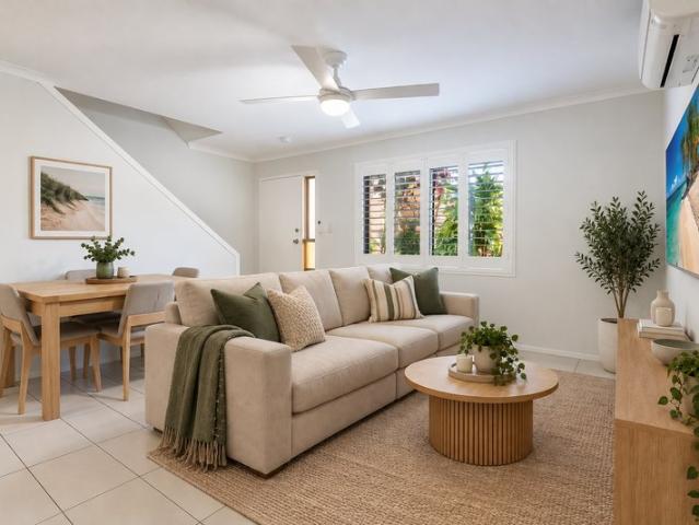 Fully Renovated Townhouse Vendor Motivated Seeking a Prompt Sale