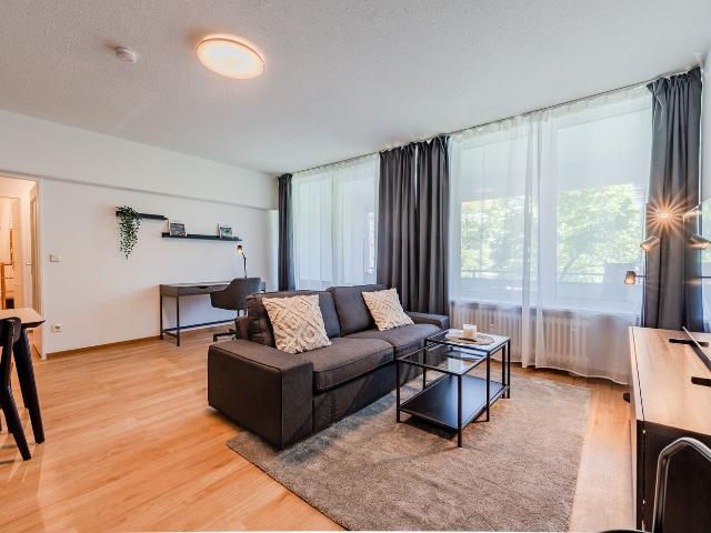 Fully Renovated to a High Standard – Stylishly Furnished Apartment in a Prime Location