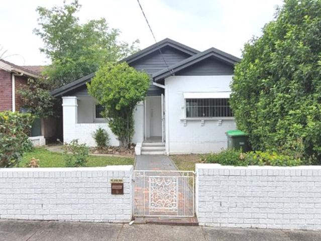 Fully Renovated Three Bedroom For Rent