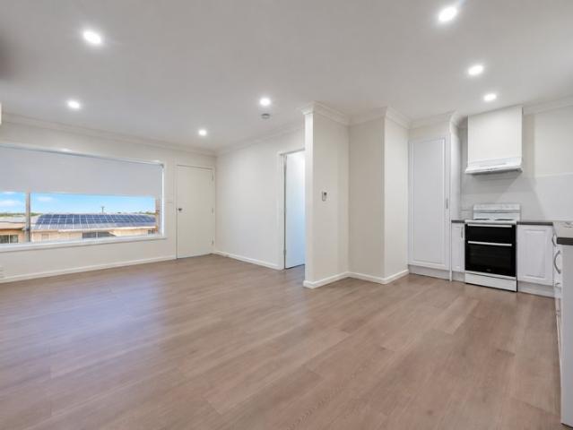 Fully Renovated Two Bedroom Unit