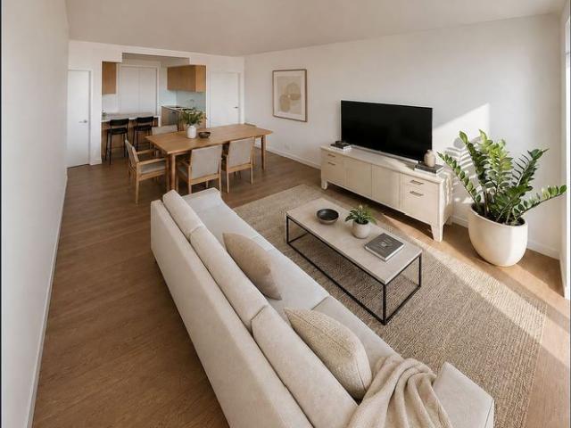 Fully renovated unit third bedroom or study
