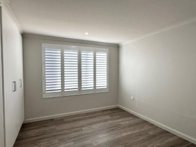 FULLY RENOVATED UNIT WITH APPLIANCES