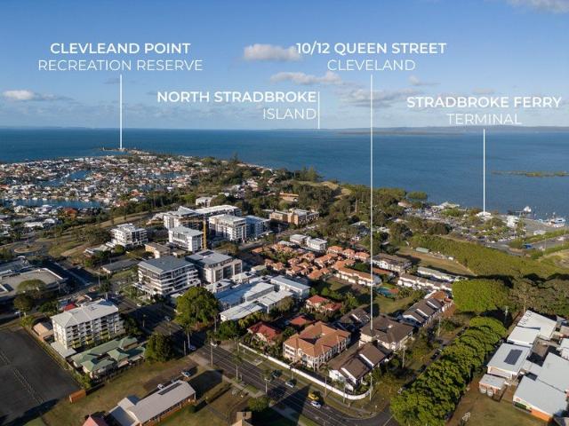 FULLY RENOVATED UNIT WITH WATER VIEWS IN THE HEART OF CLEVELAND