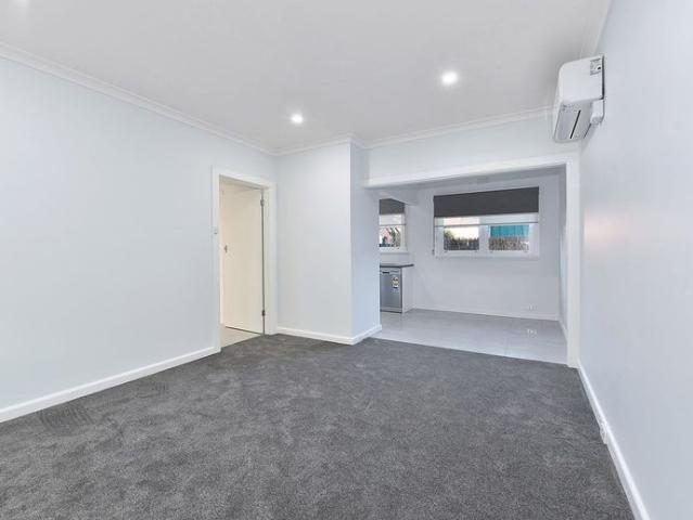 Fully Renovated Unit in a Prime Lifestyle Location