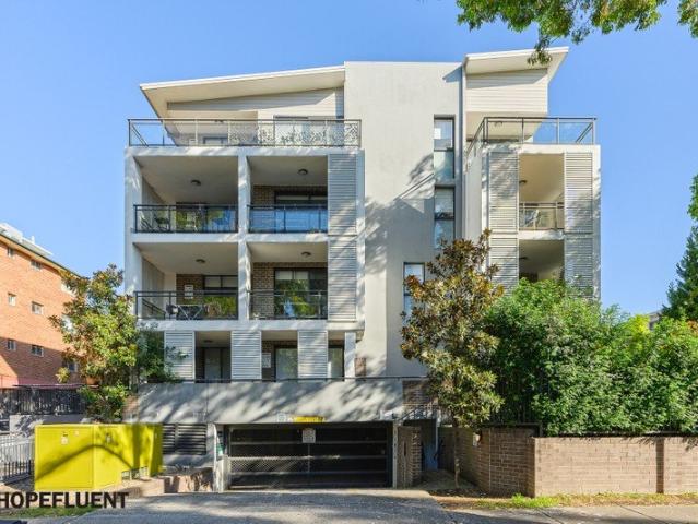 Fully Refurbished Top Floor Apartment | North & East Aspect