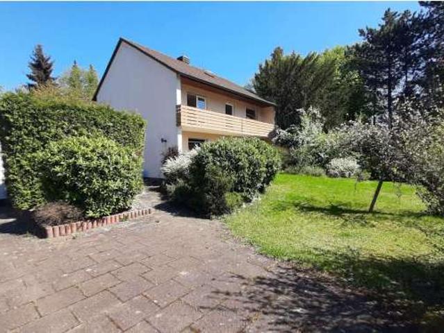 Fürth Dambach / Oberfürberg Einfamilienhaus in sehr guter Wohnlage mit großem Grundstück