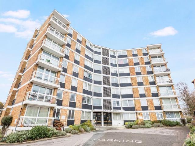 Furze Hill, Hove BN3 1 bed flat to rent £1,295 pcm £299 pw
