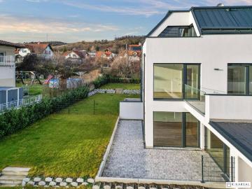 Haus for sale in 7000 - Garten, Balkon