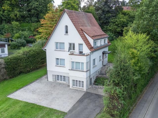 Für Anleger* Zweifamilienhaus mit Baugrundstück