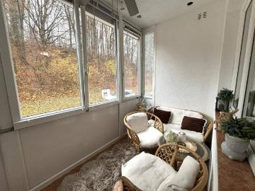 NEUER PREIS! Für Anleger oder Eigennutzer Charmante 4 Zimmer Wohnung mit 2 verglasten Loggien Humboldstraße in Attnang Puchheim
