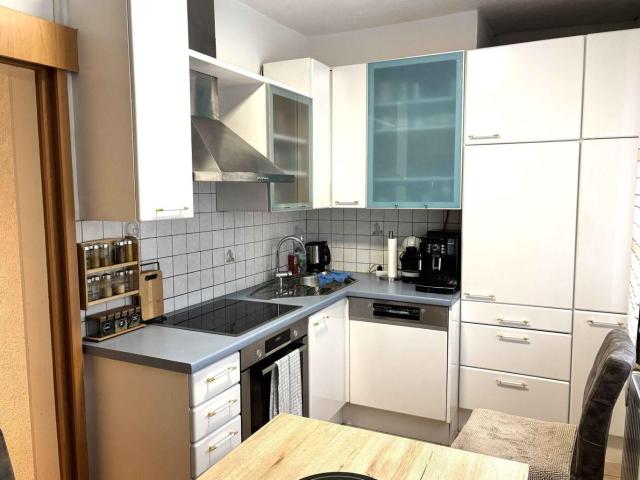 Top Preis! Für Anleger oder Eigennutzer Charmante 4 Zimmer Wohnung mit 2 Verglasten Loggien Humboldstraße in Attnang Puchheim
