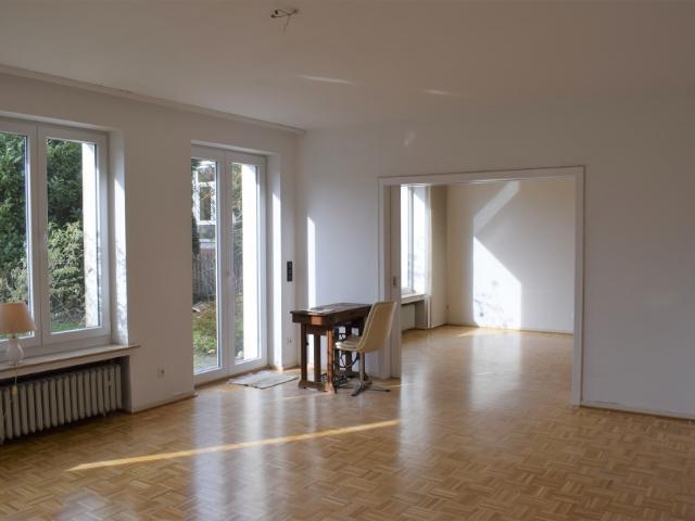 Für die ganze Familie! Attraktives Einfamilienhaus mit Garten und Garage in guter Lage von Velbert