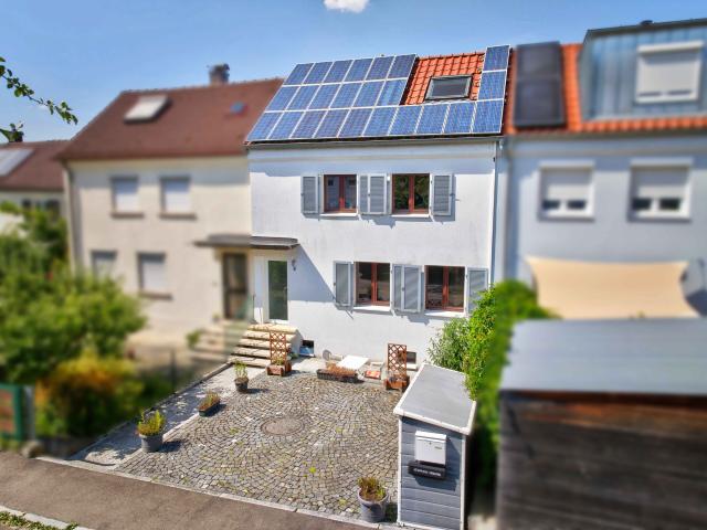 Für die kleine Familie in der Nähe von Söflingen – Altbauflair trifft energetische Sanierung!