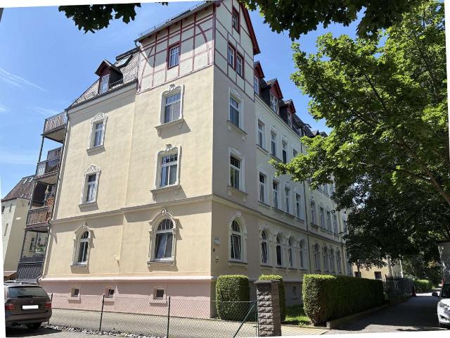 FÜR KAPITALANLEGER! Hübsche, vermietete 2 Zi Dach Terrassenwohnung!