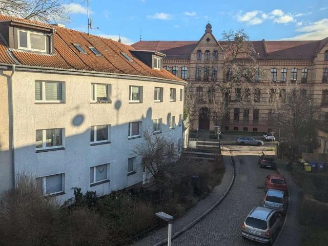 Für Kapitalanleger vermietete 2 Raum Wohnung in MD Sudenburg