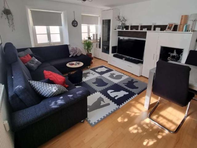 Für Kurzentschlossene! Stilvolle, gepflegte 5 Zimmer mit Einliegerwohnung in Augsburg