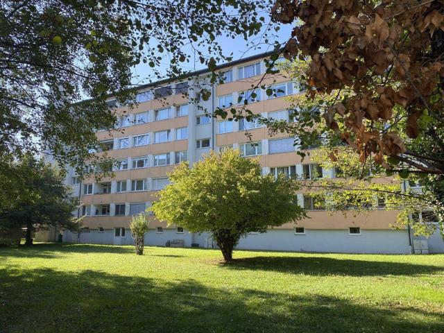 FÜR HANDWERKER! 2 ZIMMER WOHNUNG MIT FERNBLICK