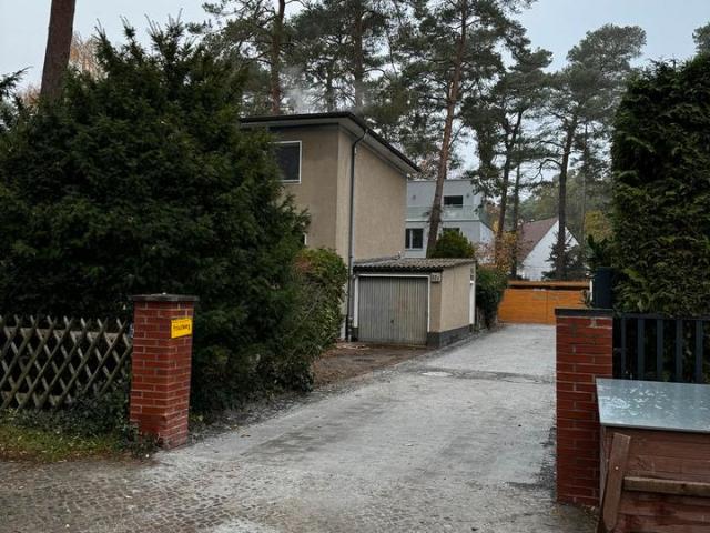 Für Monteure o.ä.: Süße Doppelhaushälfte in Dahlem