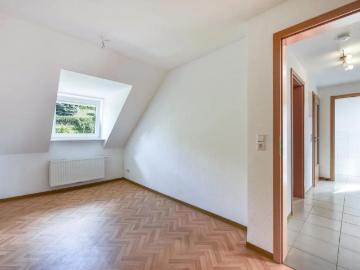 Für Sportliche Dachgeschoss mit Fernblick gemütlich und gepflegt inklusive Einbauküche