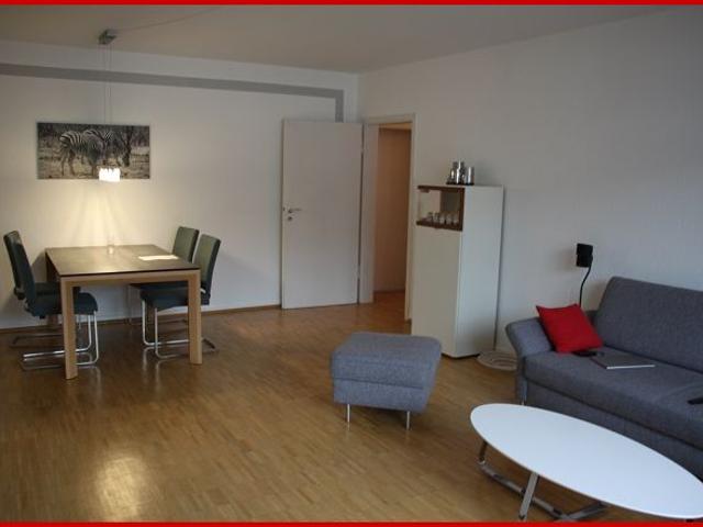 Für Stadtliebhaber! Renovierte 3,5 Raumwohnung, 116 QM Wfl Balkon, Garage mitten in E Rüttenscheid