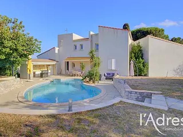 Furiani 20600 Achat / Vente maison 7 pièces t7 piscine jardin