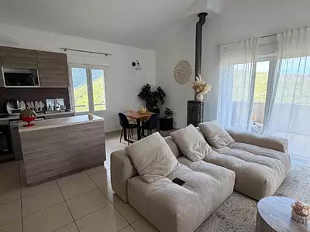 Furiani 20600 Location appartement 4 pièces t4 au dernier étage