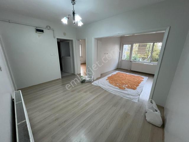 Furkan Demir'den Karamürsel Merkez'de 2+1 Ara Kat Kiralık Daire