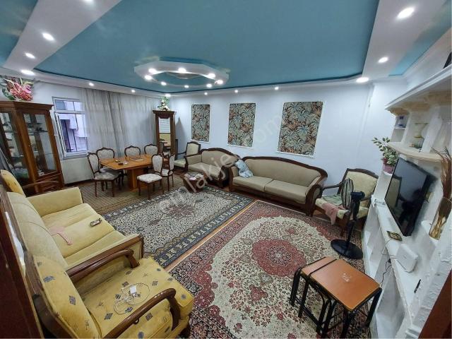Furkan Emlaktan İstasyon Mah 3+1 1.kat 125m2 Caddeye Cephe Asansörlü Fırsat Daire