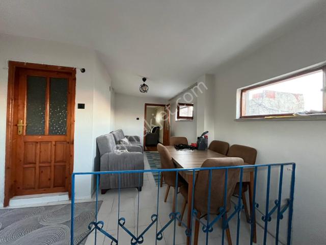 Furkan Emlaktan Selahıye Mah 4.kat 5+2 200m2 Doğalgazlı Krediye Uygun Dublex Fırsat Daire
