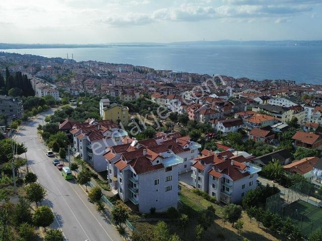 Furkandemir'den Karamürsel 4 Temmuz Manzaralı 3+1 Satılık Daire