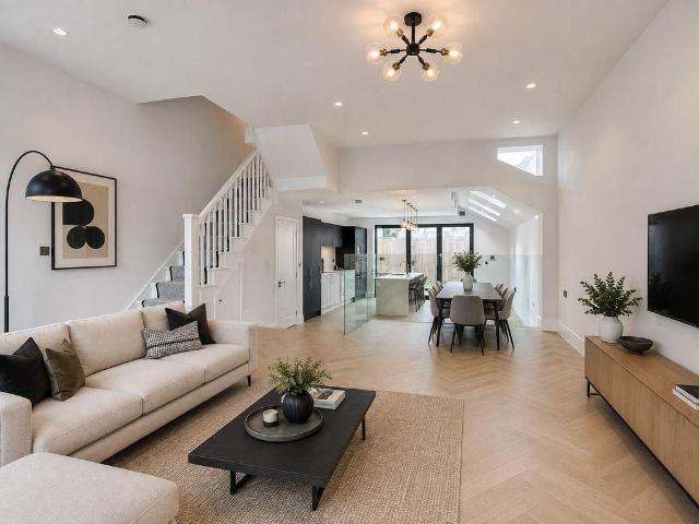 Furness Road, SW6 4 bed terraced house to rent £7,000 pcm £1,615 pw